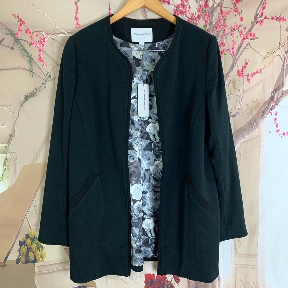 NEW Katherine Barclay Floral lined boyfriend blazer in Black